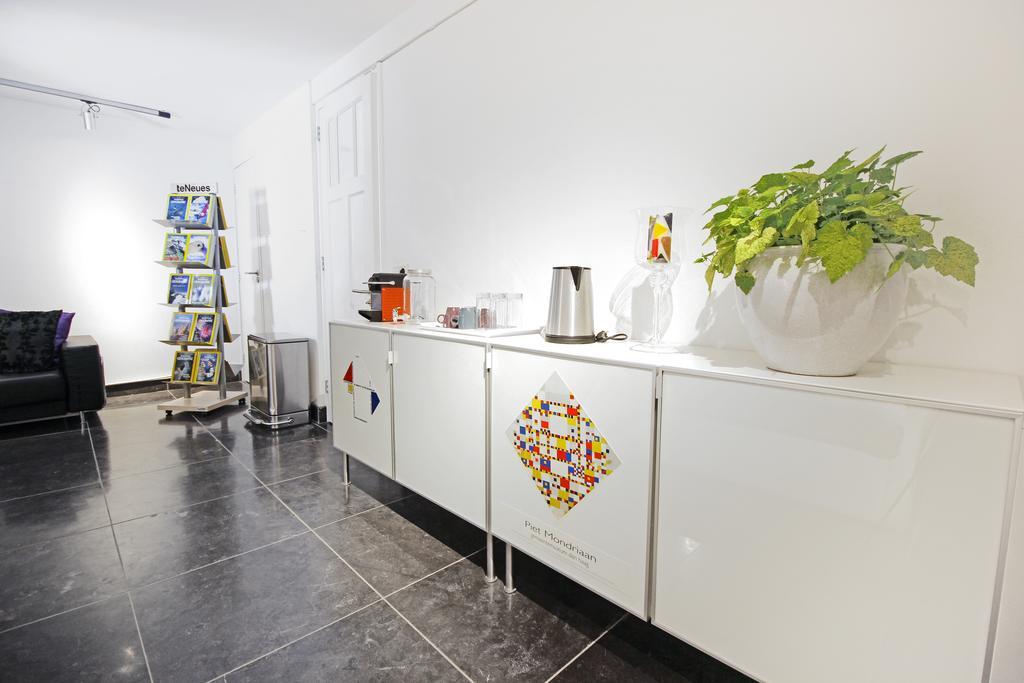 Ground Floor Canal Apartment อัมสเตอร์ดัม ภายนอก รูปภาพ