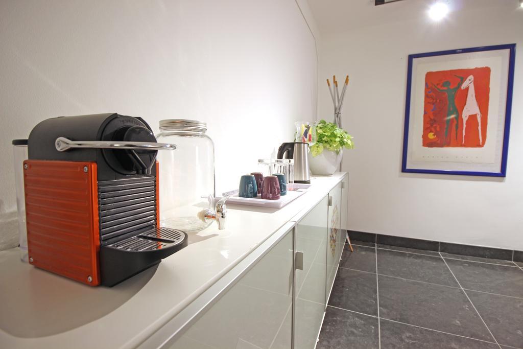 Ground Floor Canal Apartment อัมสเตอร์ดัม ภายนอก รูปภาพ